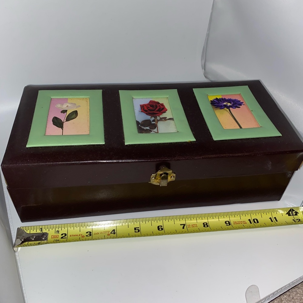 Hand Painted Vintage Jewelry Box: 12x5x4 - Picture 6 of 12